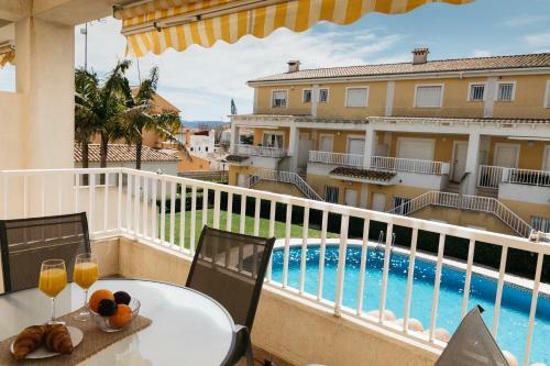 Villa Townhouse With Terraces And Communal Pool