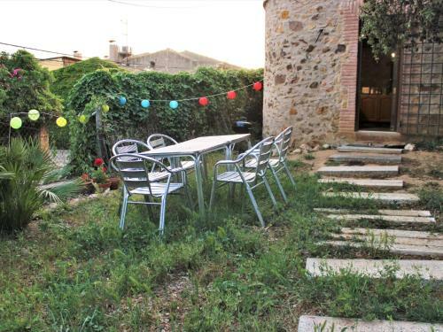 Rustic Holiday Home In Girona With Private Garden