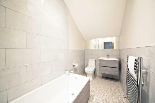 The Loft Apartment, 8 Granville Road