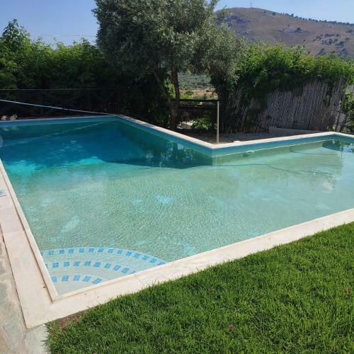 Villa Frangipani With Large Private Pool, Rhodes