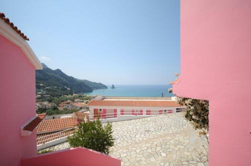 Hotel Pink Palace