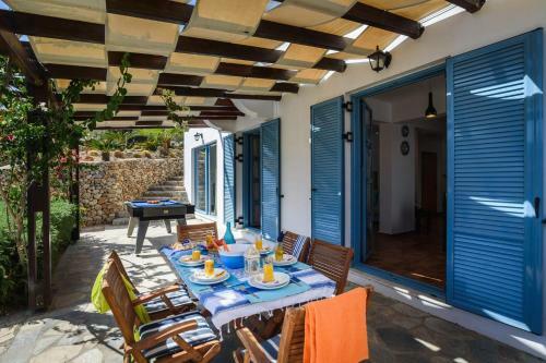 Villa Aqua Oceanis By Villa Plus