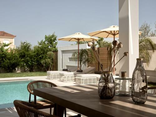 Anthis Luxury Villa