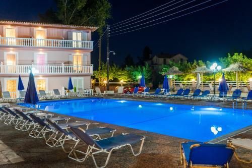 Relax Hotel
