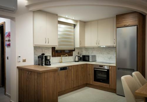 Pefkohori Golden Mountain Beach Villas