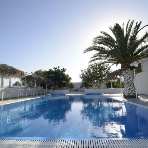 Aspro Phos Santorini Hotel