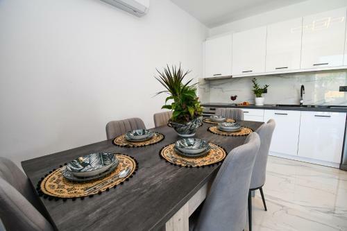 Sun White Villa
