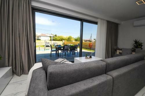 Sun White Villa