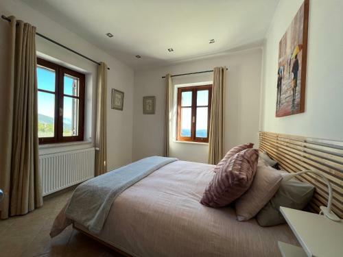 Villa El Aquila - The Complete Residence