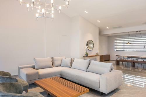 Meliti Luxury Villa