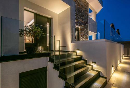 Aqua Villa 1