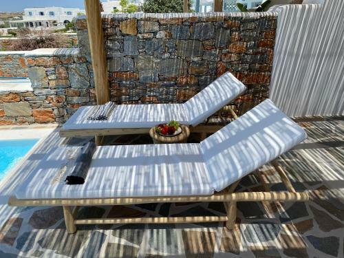 Beachhouse Omega Naxos
