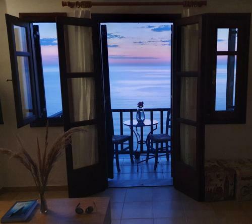 Endless Blue Home