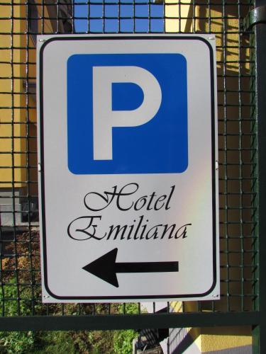 Hotel Emiliana