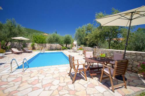 Villa Marina Epavlis By Villa Plus