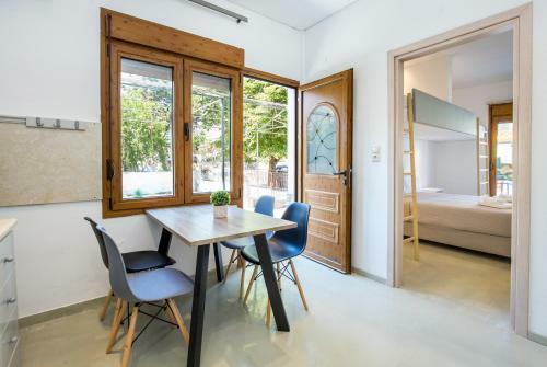 Mak Hotels