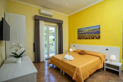 Hostal Carmelina Apartment