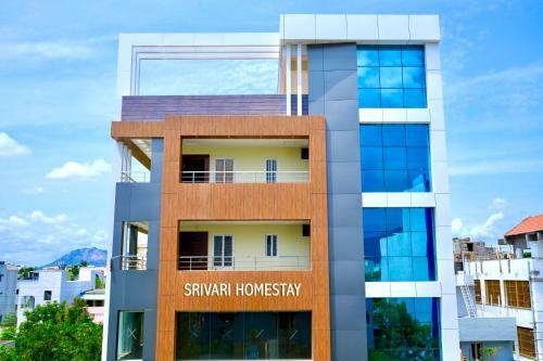 Apartamento Srivari Homestay