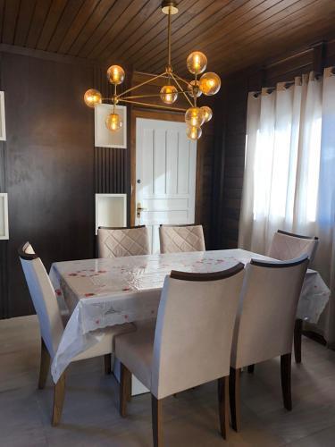 Bel�ssima Casa Com Lareira Interna.