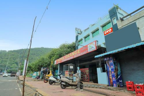 Oyo 91078 Hotel Orange