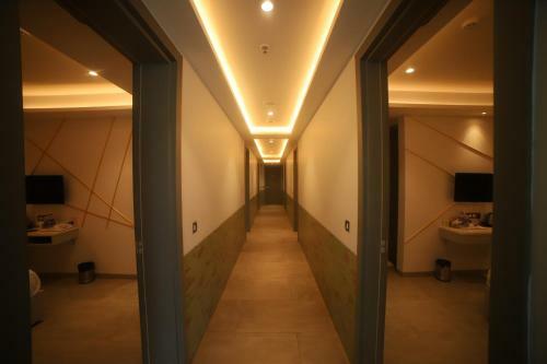 Hotel Waltair Abode