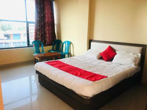 Hotel Staymaker Prakash International