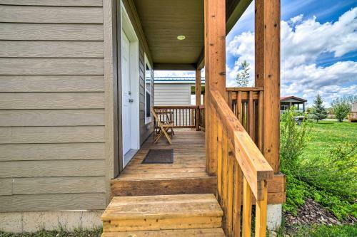 Pet-friendly Cabin In Victor With Covered Deck!