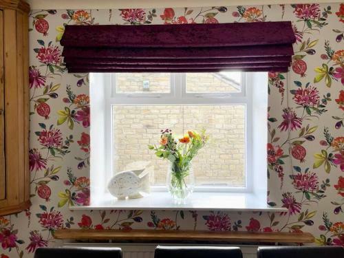 Cute And Cosy 2 Bed Cottage