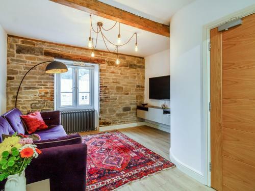 Up-top Cottage