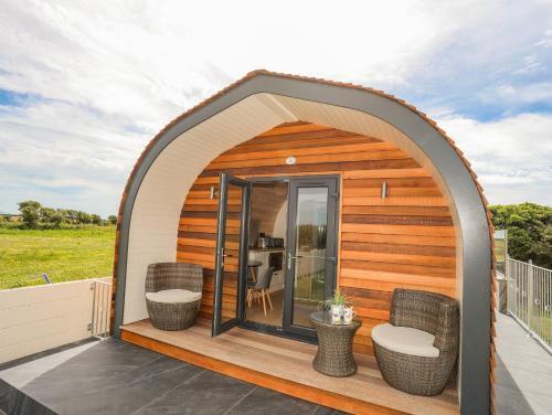 Caban Cariad