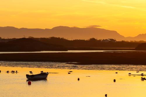 Caban Cariad