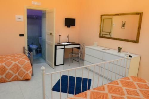 Hostal Al Centro Di Acireale B&B