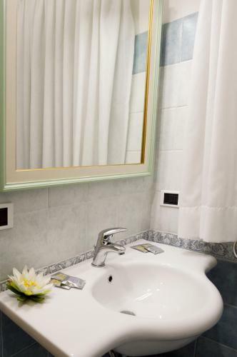 Hostal Al Centro Di Acireale B&B