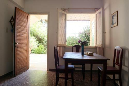 Apartamento Sunny Summer House With Sea View
