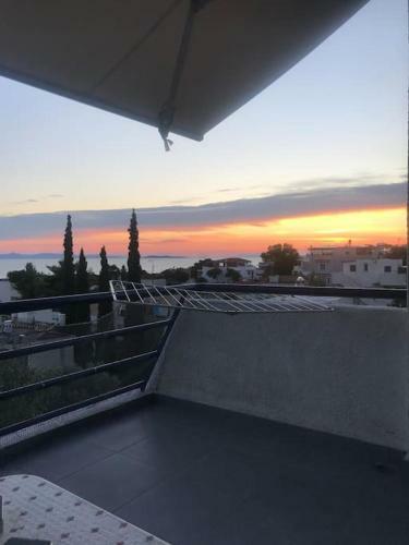 Panoramic Seaview Apartment In Saronida