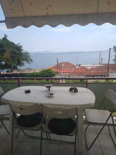 Bay View Apartment
