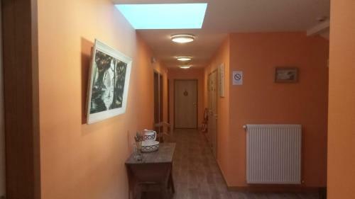Thaya Hotel