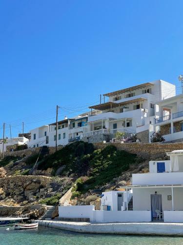 Apartamento Droufakos? Home - Beachfront Lux 2bd Apt. W. Views