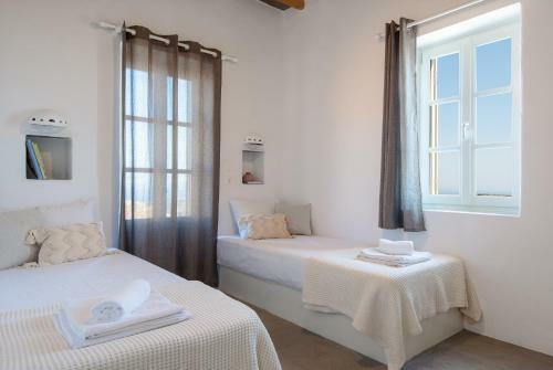 Tholos Guest House