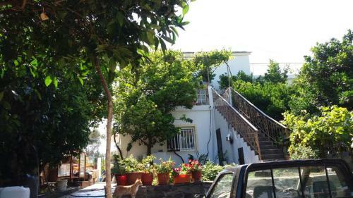 Traditional House In Akamatra Square