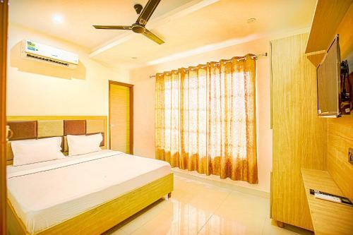 Hotel Fabescape Panchkula Motel