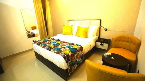 M K Hotels