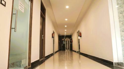 M K Hotels