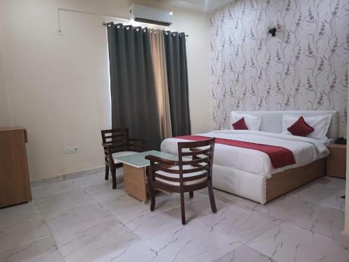 Hotel The Divine Residency