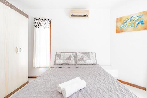 Gb68 - �tima Casa 4 Quartos Com Piscina E Churrasqueira
