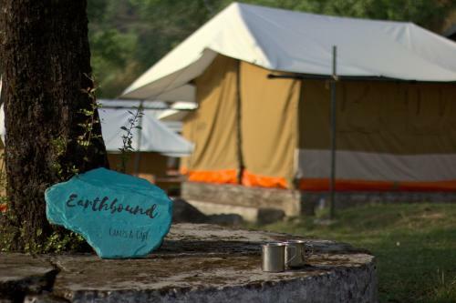 Earthbound Camps