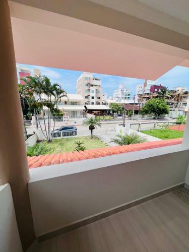 Casa A 350 Metros Do Mar Na Praia de Palmas!