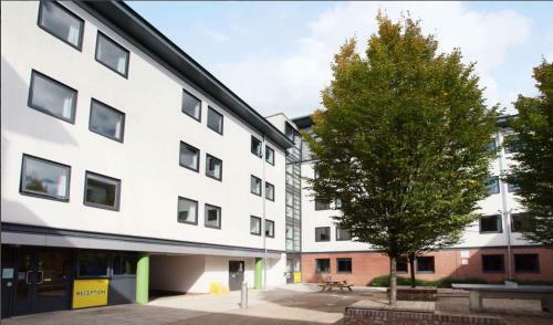 Albergue Vibrant Rooms For Students Only, Bath - Sk