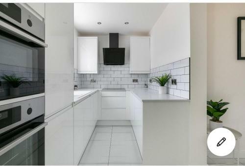 Margate Seaside Home, Sleeps Ten, Newly Renovated