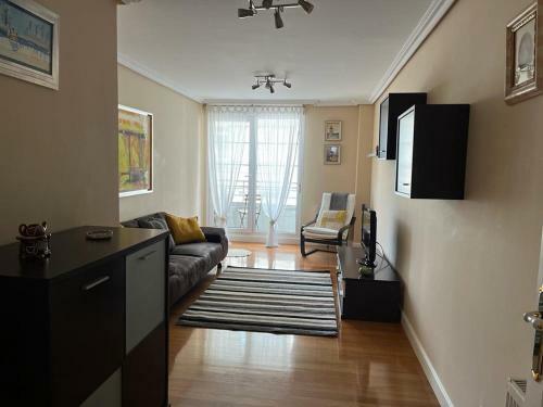 Apartamento Piso En El Centro De Laredo A Pie De Playa